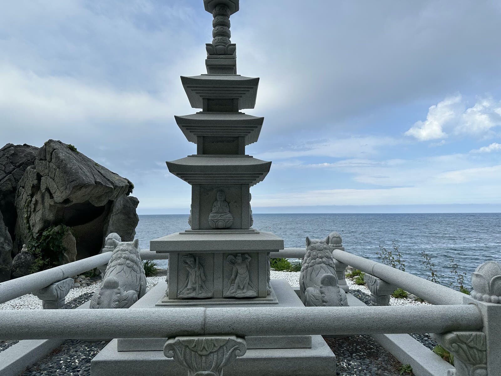 인구 죽도암 산책로